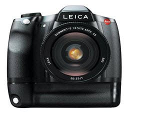 Leica reveals S2 medium-format DSLR details, availability in U.S.